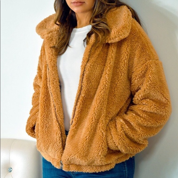 LAST ONE 💕 Faux Fur Teddy Coat - Picture 3 of 6